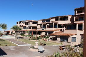 Mid-century Ocean View Apartment
