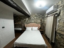 Baba Evi Alaçatı