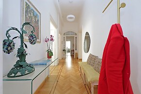 Treasurerome Vatican Charme 4br