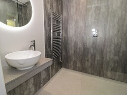 Luxury Lodge 69