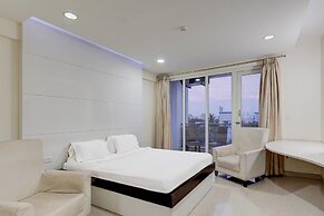 Poolside Retreat Near Sathyabama Chennai