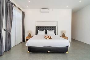  Light Way Villa in Canggu