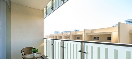 Bloomfields Stylish 1BR in Al Raha Beach