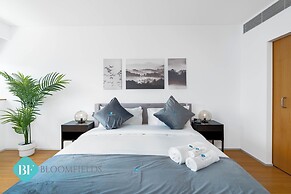 Bloomfields Stylish 1BR in Al Raha Beach