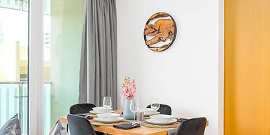 Bloomfields Stylish 1BR in Al Raha Beach