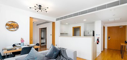 Bloomfields Stylish 1BR in Al Raha Beach