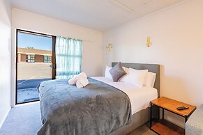 Lavana Motels