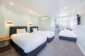 Lavana Motels