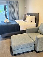 Lavana Motels