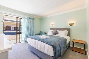 Lavana Motels