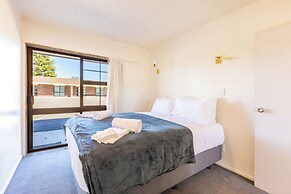 Lavana Motels