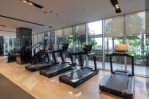 Maison Privee Sky-High Elegance w/ Unrivaled Burj Khalifa Views