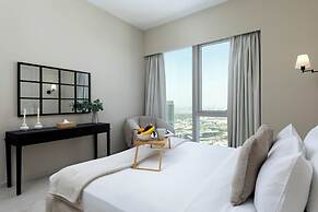 Maison Privee Sky-High Elegance w/ Unrivaled Burj Khalifa Views