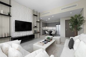 Maison Privee Sky-High Elegance w/ Unrivaled Burj Khalifa Views
