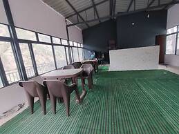 Hotel Maya Residency
