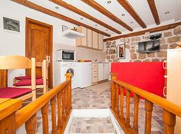 Cozy Stay in Kotors Old Town