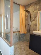 Vivaans Beach Resort