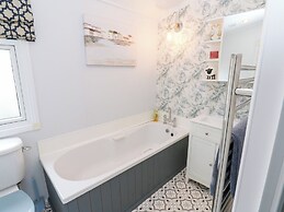 A and C Lodge-plot 21