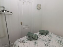 Flat 7
