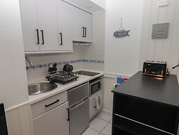 Flat 7