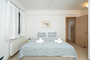 Niki Seaview Villa DPS27