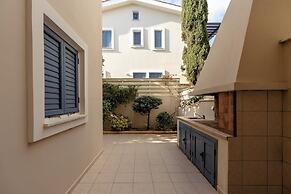 Niki Seaview Villa DPS27