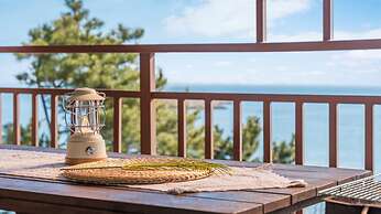 Yeongheungdo Rainbow Ocean View Pension