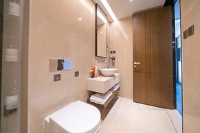 ZHome-Luxury Three bedroom Suite