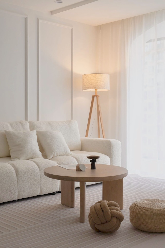 ZHome-Sun Wonderland Apartment