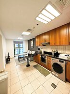 2BR Luxury Apartment Sea View