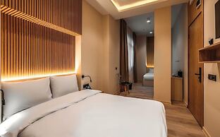 LAHORE TBILISI HOTEL