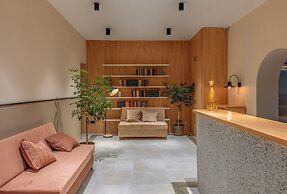 LAHORE TBILISI HOTEL
