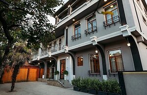 LAHORE TBILISI HOTEL