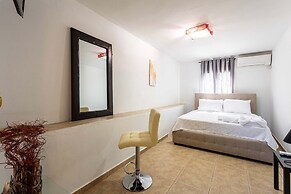 Filiatra Prive Escape - Seaview Nature Serenity