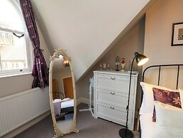 Mamoir's Place