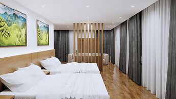 Comay Sapa House