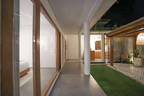 Lorn Villa
