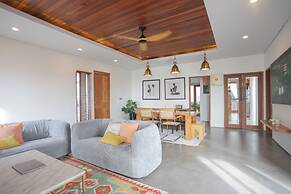 Lorn Villa