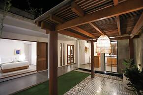 Lorn Villa