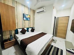 HOTEL LEGEND GOTA