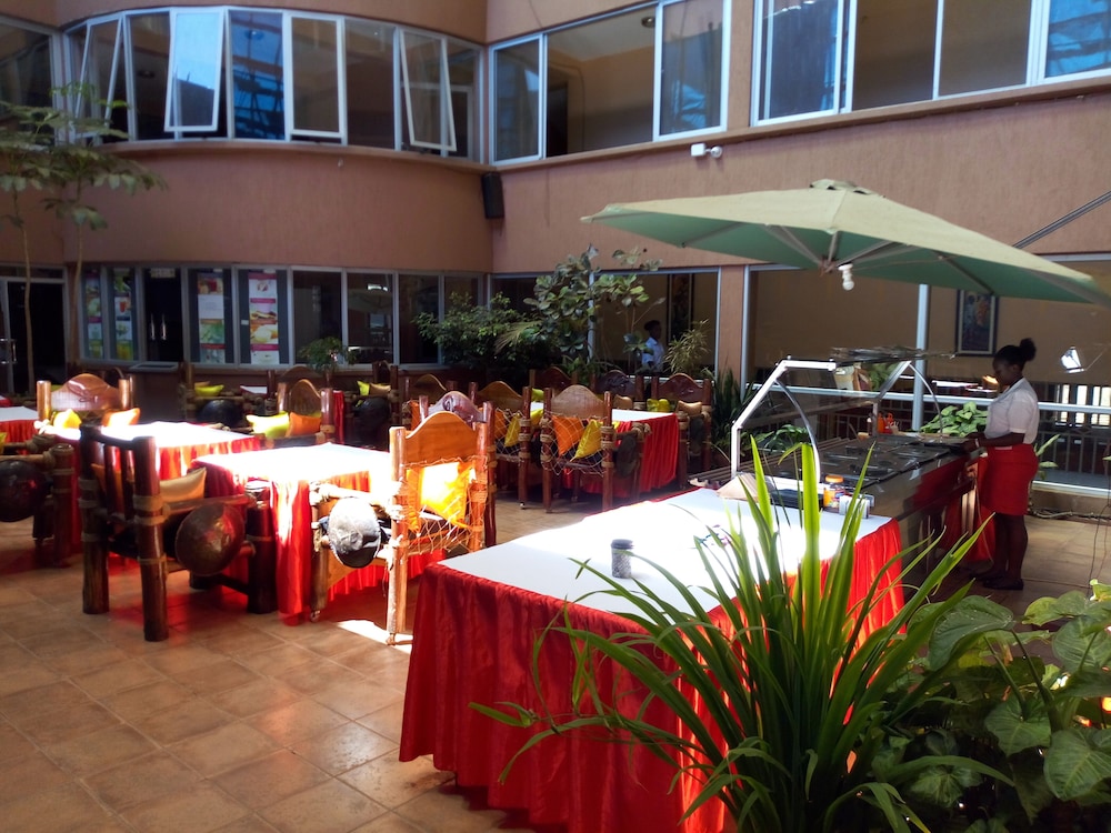 JIREH MOTEL ENTEBBE