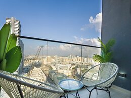 Easygo-- Amazing 1bdr Binghatti Heights