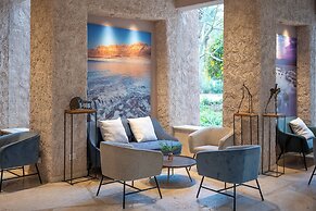 Kalya Kibbutz Hotel