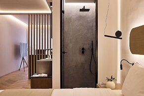 Cama Luxury Suites Kavouri