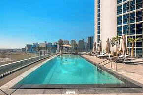 Easygo -exclusive 1BR in Business Bay