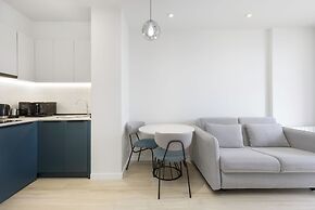 Next Apartments Official