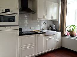 Le Baron Suites & Apartments