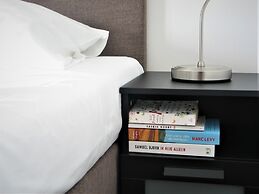 Le Baron Suites & Apartments