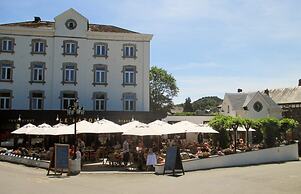 Le Baron Suites & Apartments