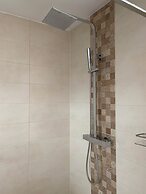 Le Baron Suites & Apartments